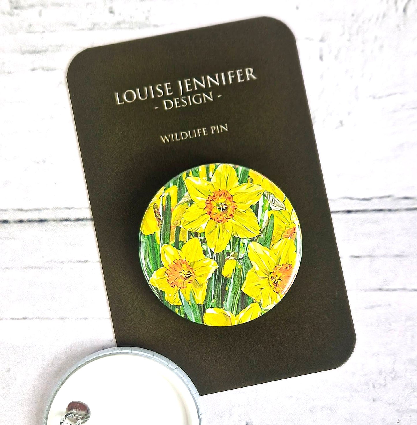 DAFFODIL pin badge