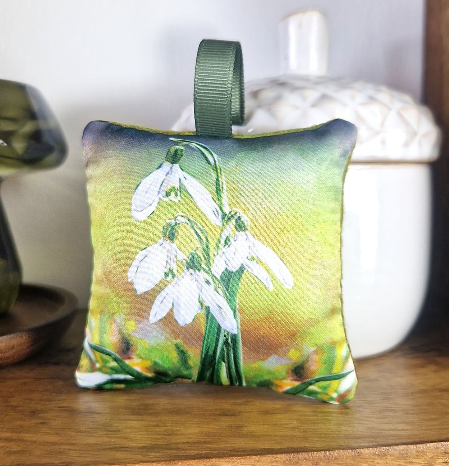 SNOWDROPS lavender sachet