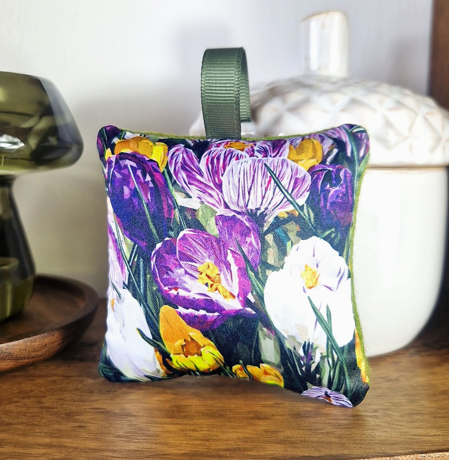 CROCUS lavender sachet