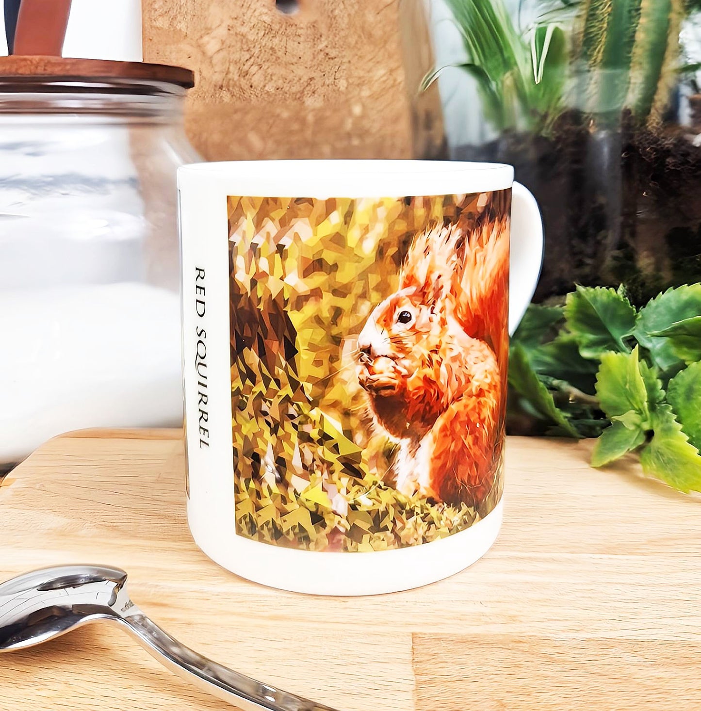 Red squirrel illustration | Bone China mug | Woodland animals