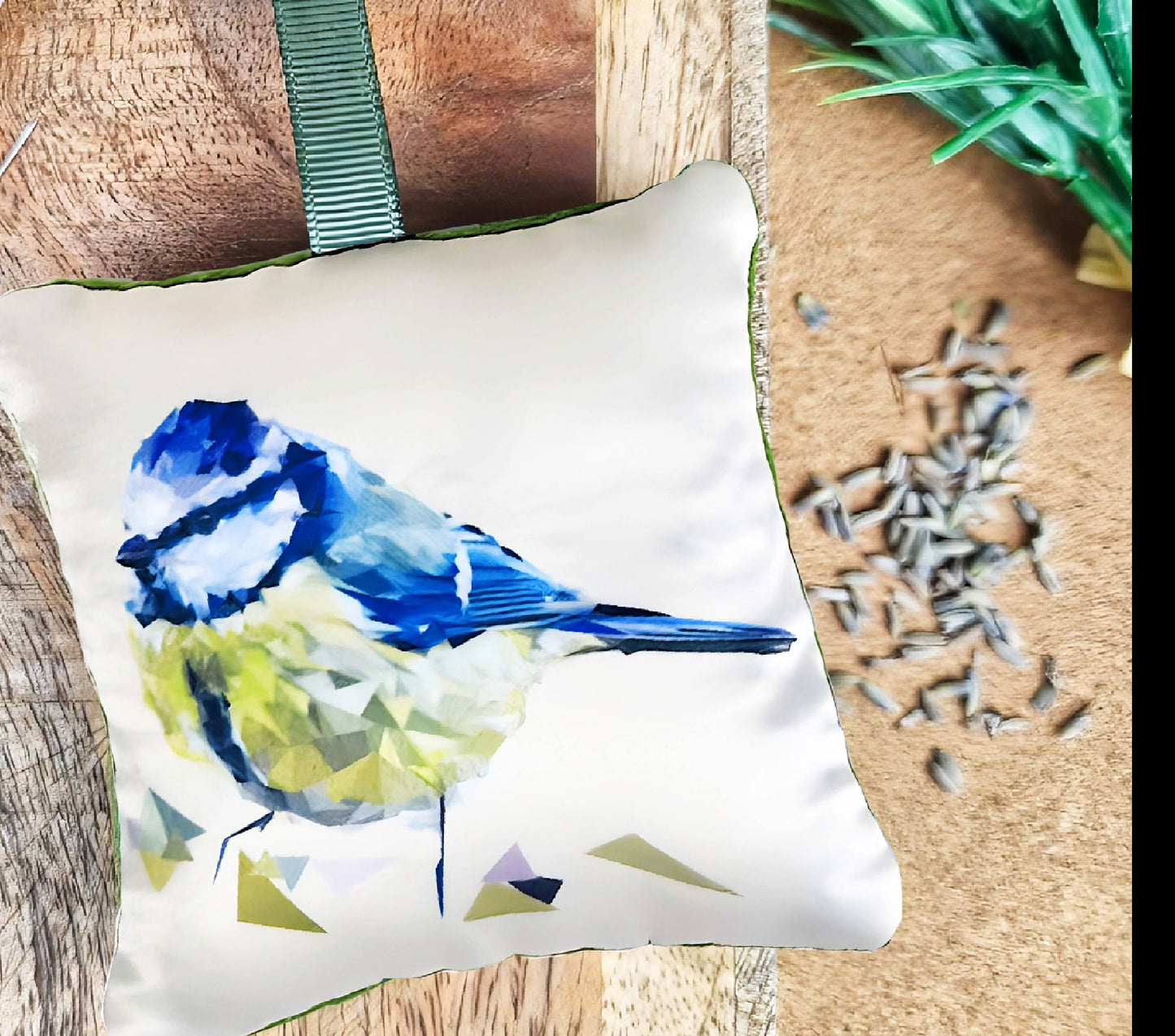 Handmade blue tit bird illustration sachet | English dried lavender
