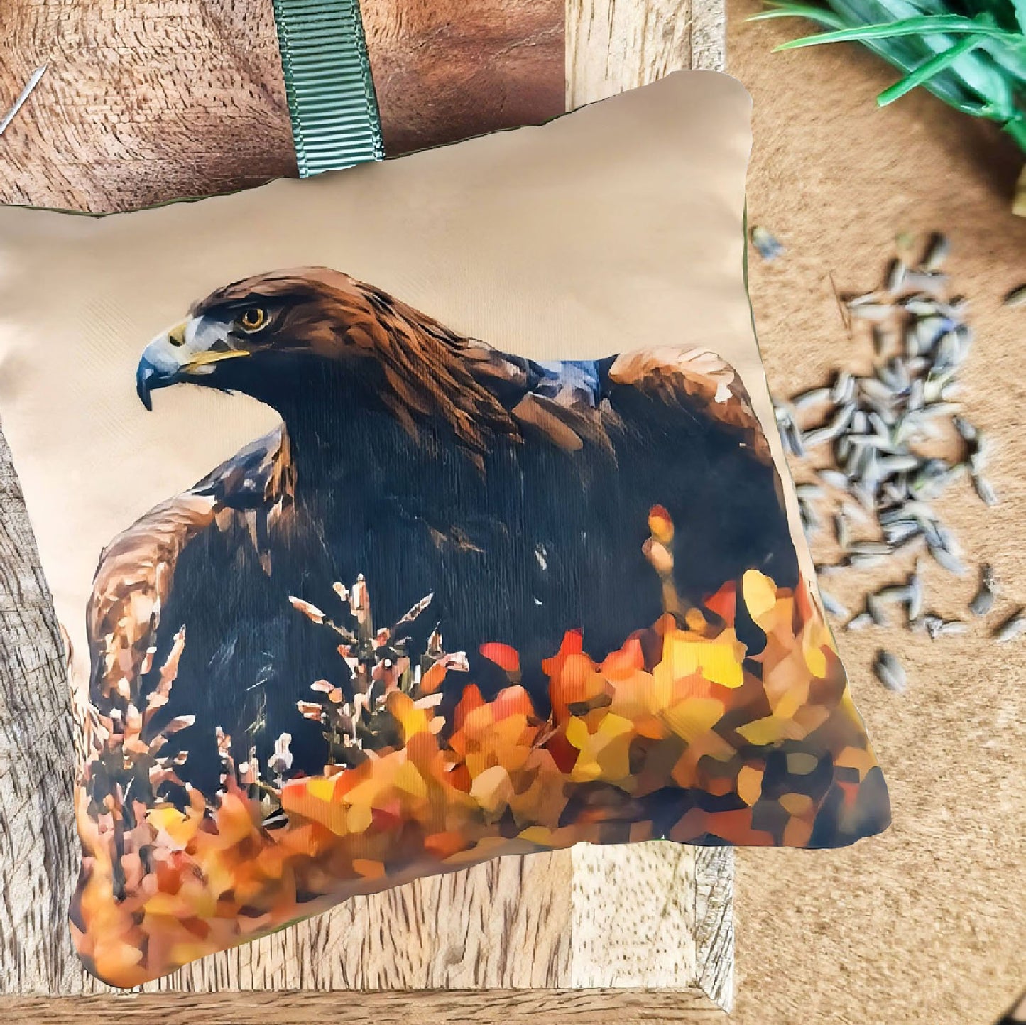 Handmade golden eagle illustration sachet | English dried lavender | Scottish birds