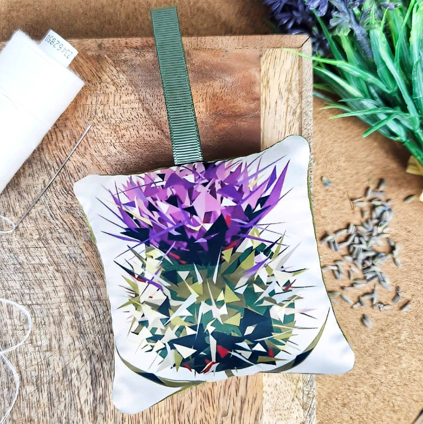 Handmade spear thistle illustration sachet | English dried lavender | Scottish scent