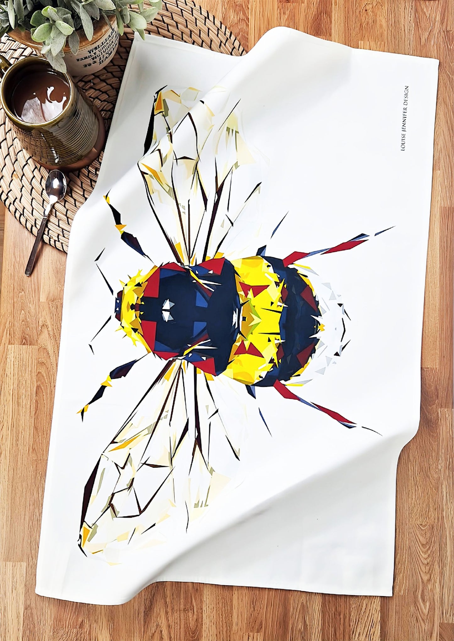 'SALE' Buff-tailed bumblebee tea towel | 100% cotton | British gardens | Wildlife illustration