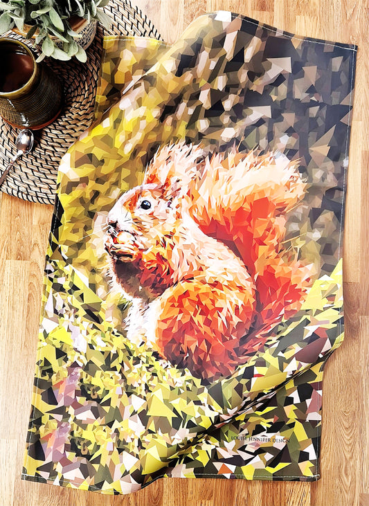 Red squirrel tea towel | 100% cotton | British woodland illustration