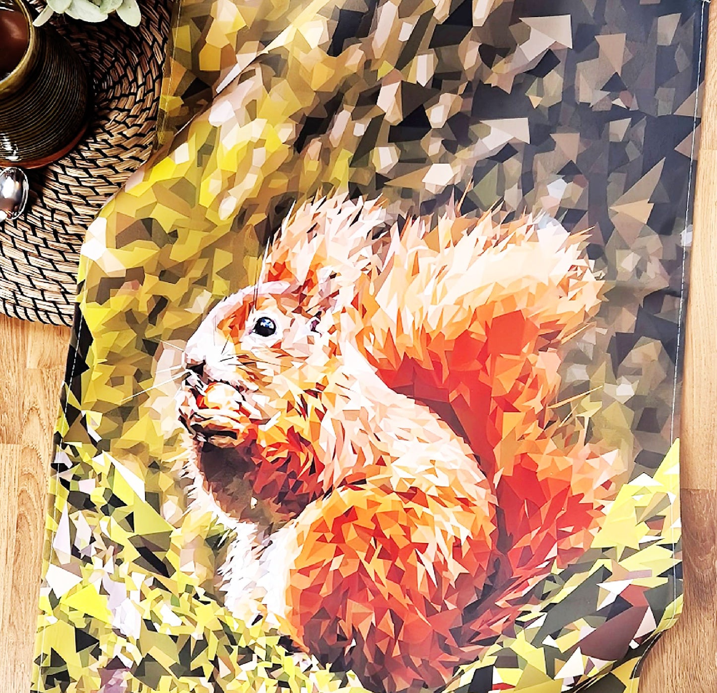 Red squirrel tea towel | 100% cotton | British woodland illustration