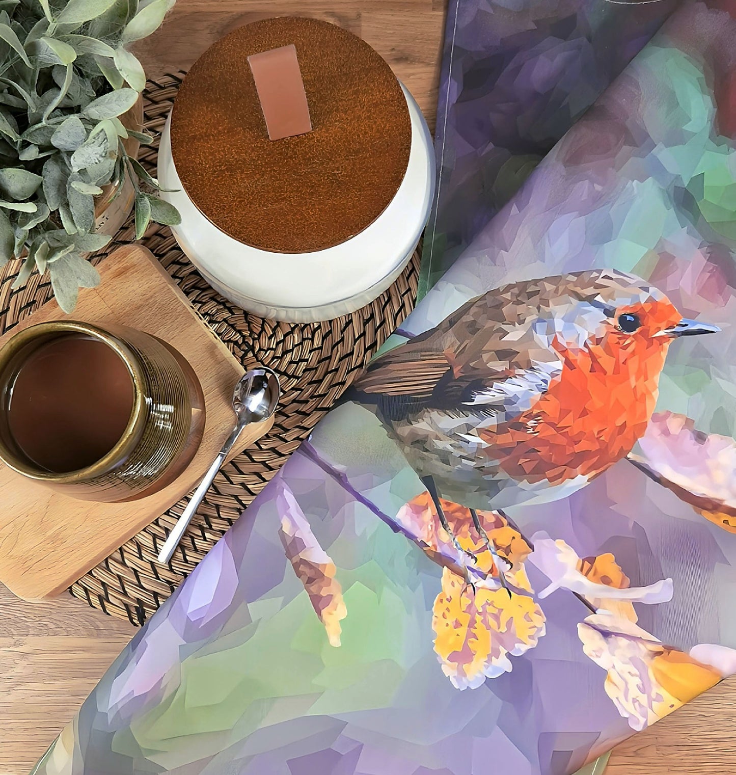 Robin redbreast bird tea towel | 100% cotton | Garden bird design