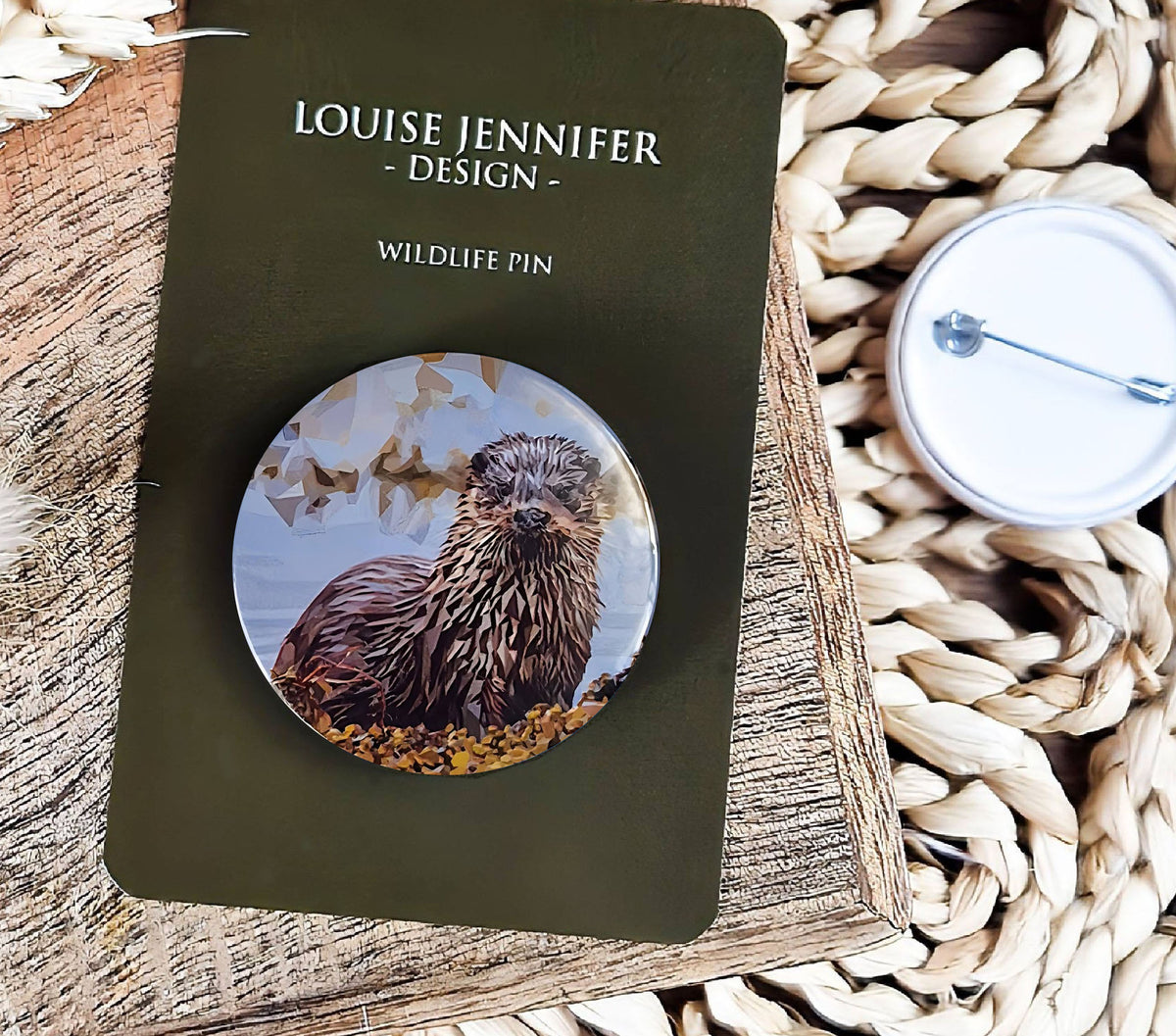 Otter illustration | Mini pin badge | Scottish