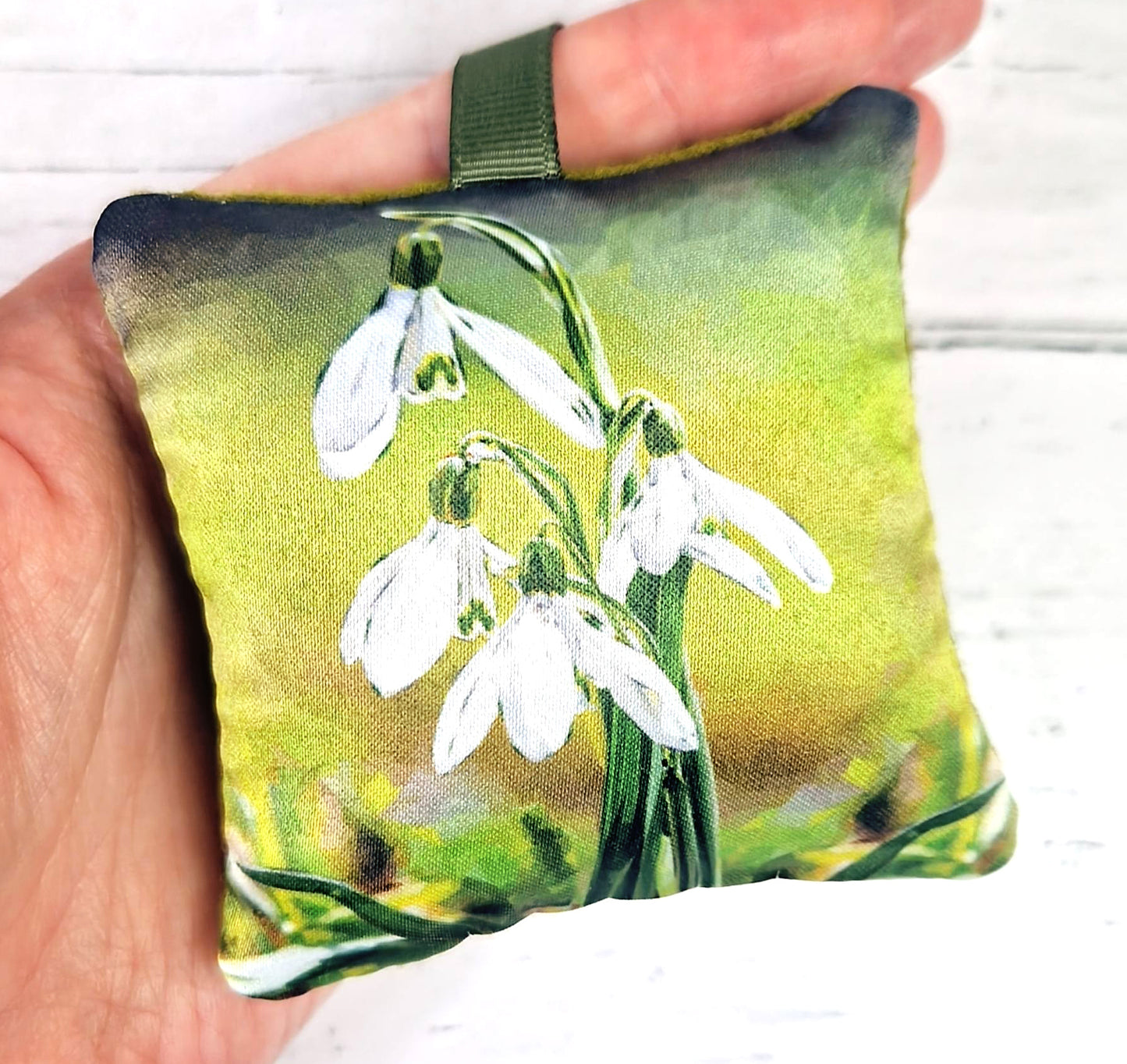 SNOWDROPS lavender sachet