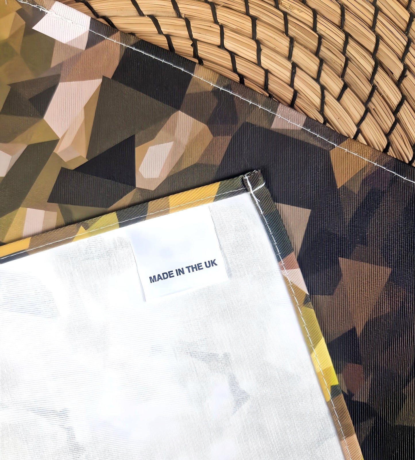 Red squirrel tea towel | 100% cotton | British woodland illustration