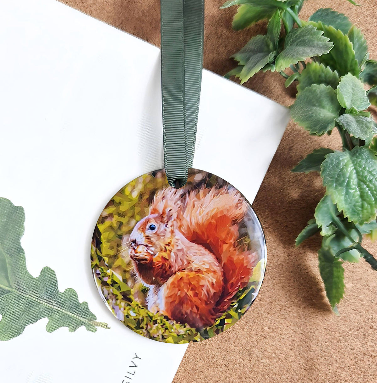 Red squirrel illustration | Hanging ceramic decoration *NEW