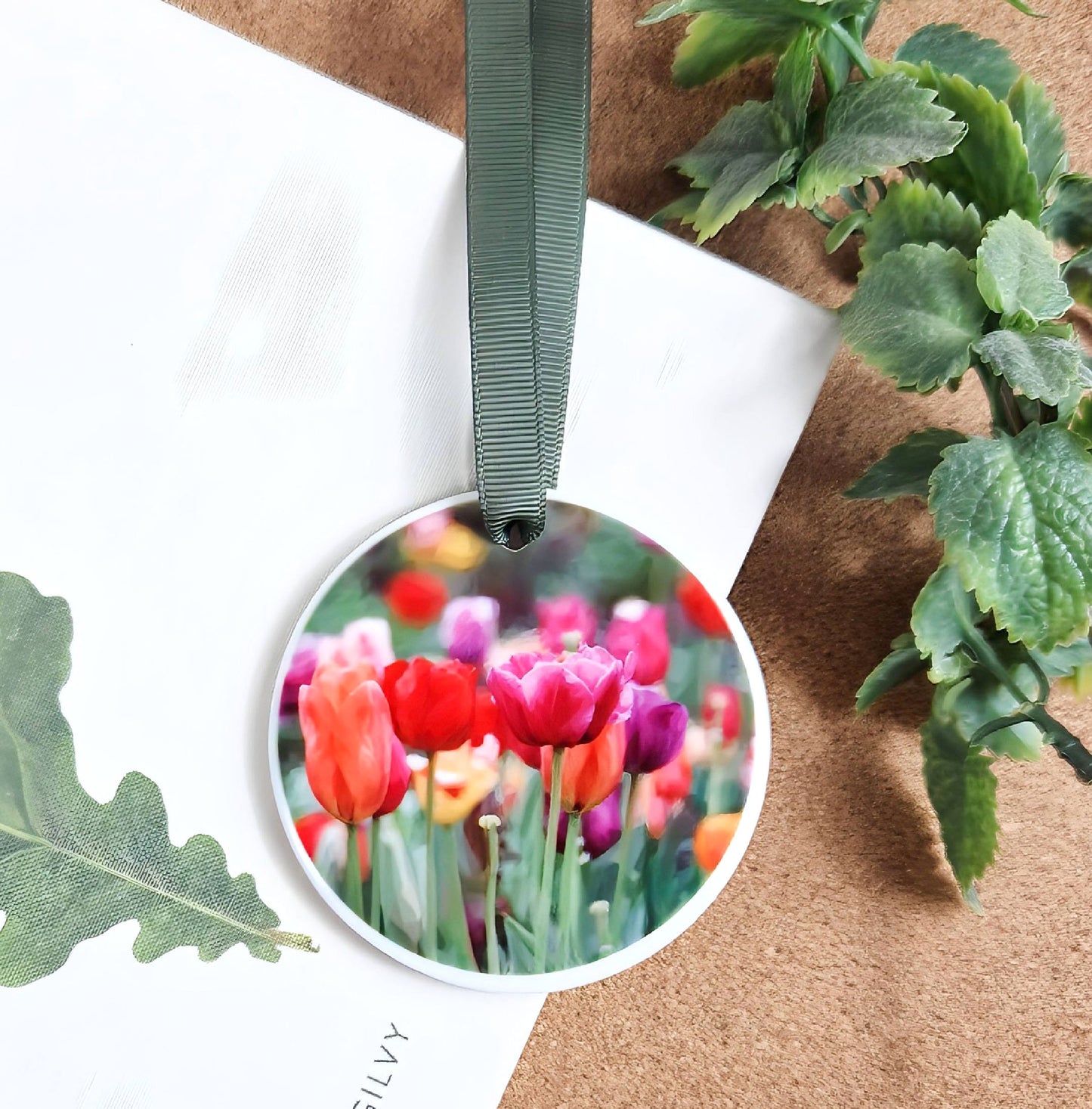 Tulips flower illustration | Hanging ceramic decoration | British flowers